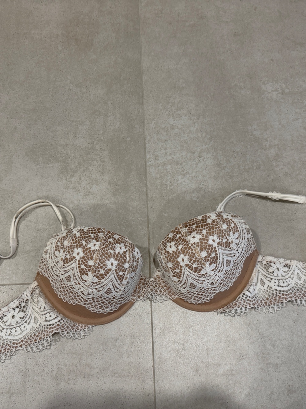 Victoria's Secret White Lace Bra with Nude Lining